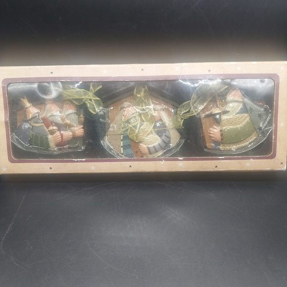 Williraye Studio -  Ornaments -Set of 3 - Nativity Set New - Picture 4 of 4